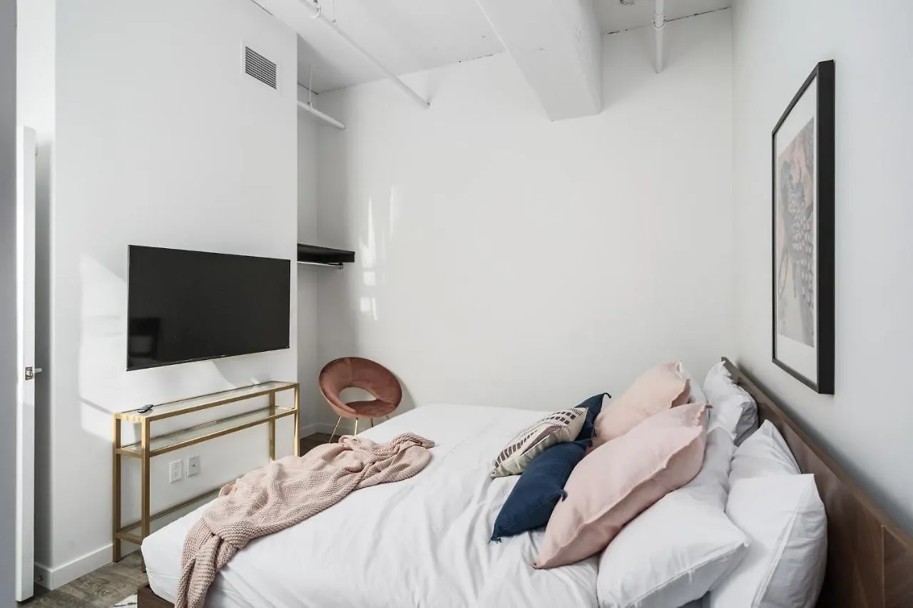 Apartment Bakan - Sainte Catherine Montreal